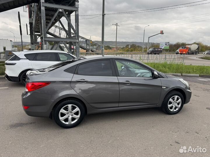 Hyundai Solaris 1.4 МТ, 2012, 190 000 км