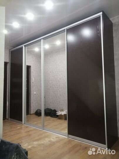 Шкаф купе угловой