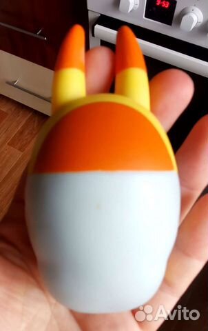 Игрушка из серии Покемон от Макдоналдс)