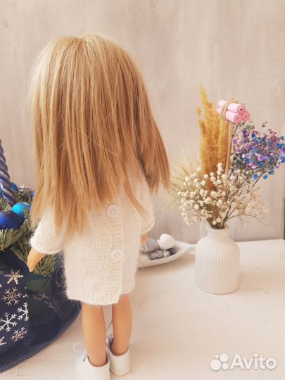 Платье для куклы с шапочкой