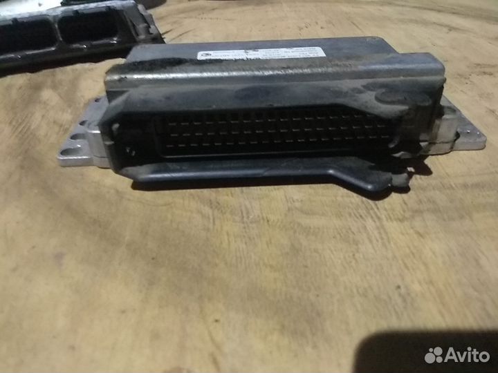 Блок управления двигателем январь-5.1.1