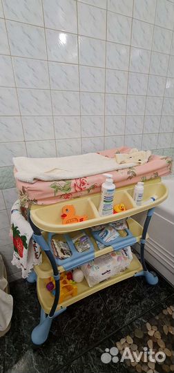 Ванночка на подставке столик