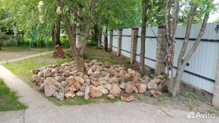 Природный камень