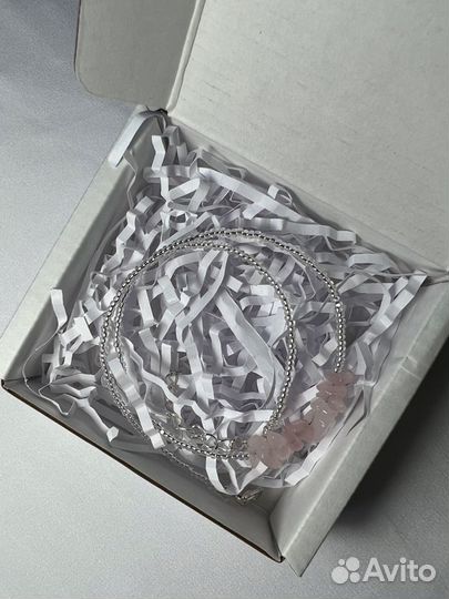 Чокер из бисера и кварца