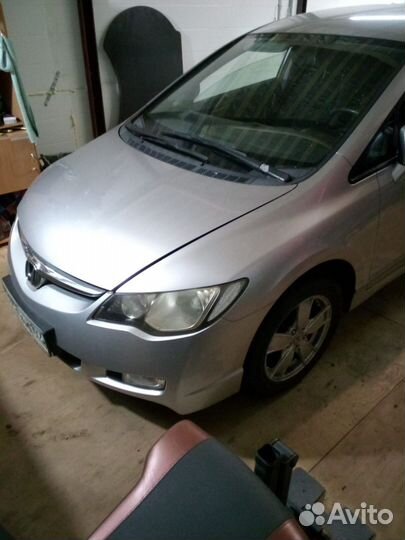 Разбор honda civic 4д