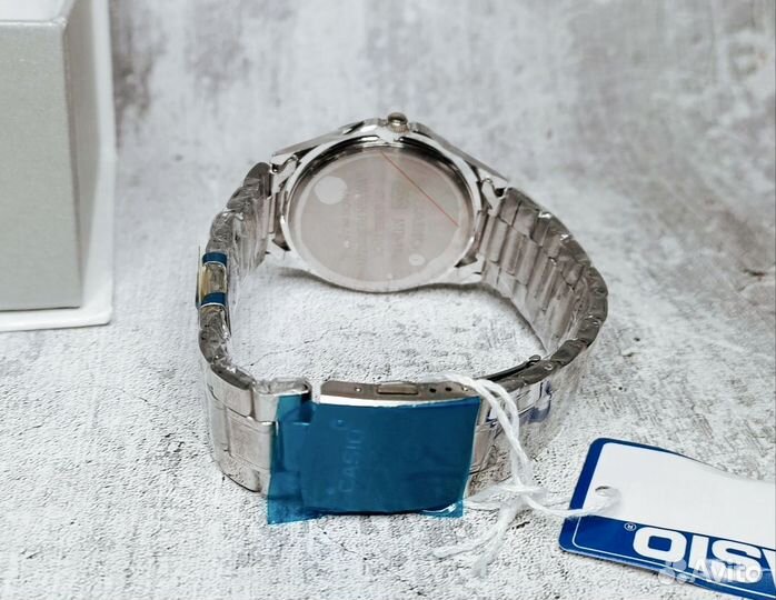 Наручных часы Casio Classic