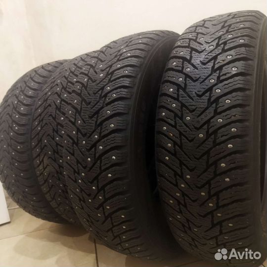 Nokian Tyres Hakkapeliitta 8 185/65 R15 92T