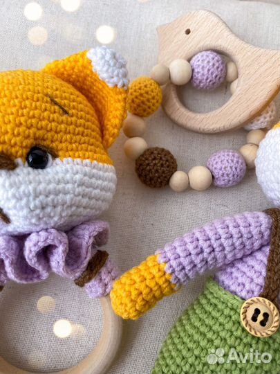 Вязаные лисята