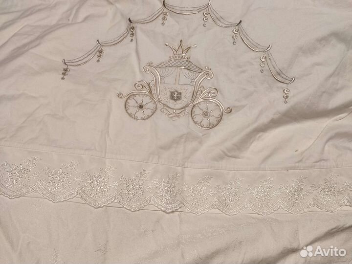 Балдахин, бортики и постельное