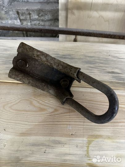 Буксировочный крюк grand vitara