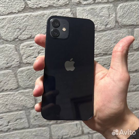 iPhone 12, 64 ГБ