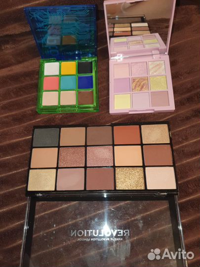 Палетки теней 7days,influence beauty, revolution