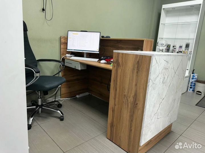 Под заказ Стойка ресепшн для приемной зоны Венера