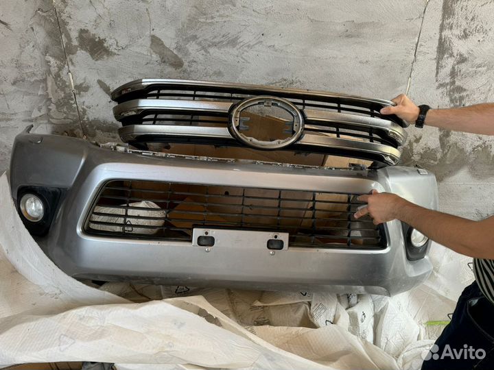 Фары и бампер volkswagen hillux