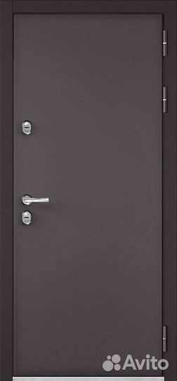 Дверь входная уличная