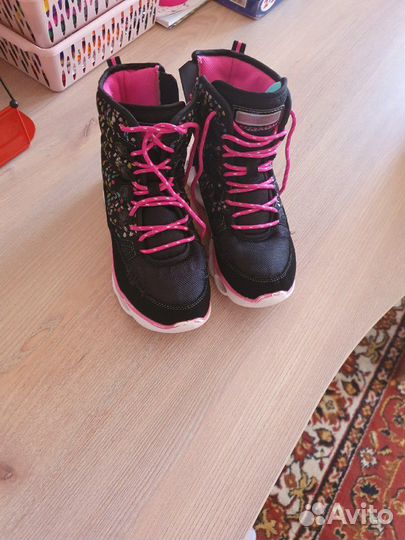 Skechers 33 р