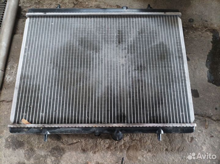 Радиатор охлаждения Peugeot 308 (T7) хэтчбек 5Д