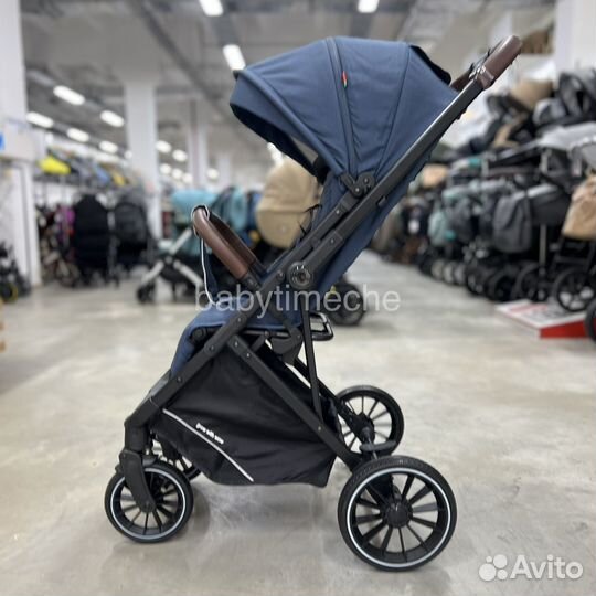 Прогулочная коляска с Перекидной ручкой Luxmom H2