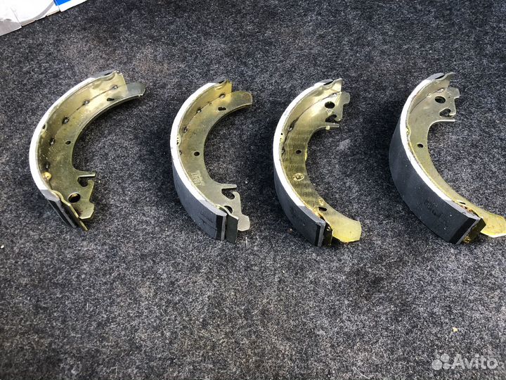 Комплект колодок заднего тормоза на ваз