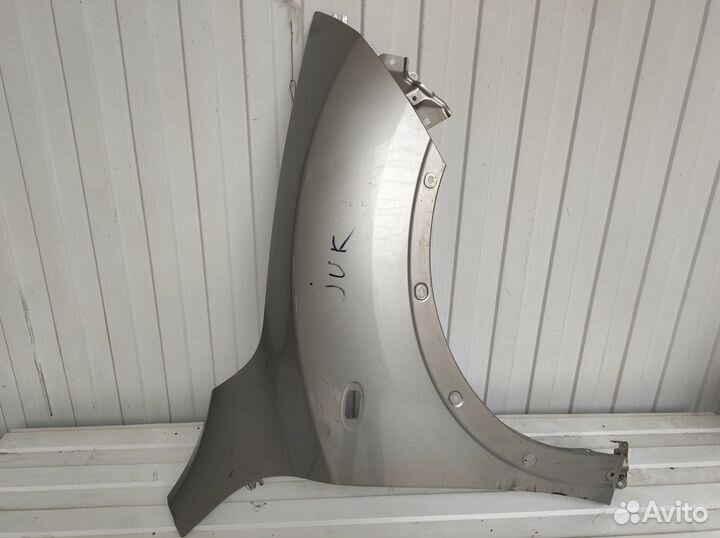 Переднее правое крыло Nissan Juke бу 10-14 г