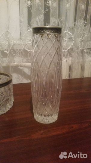 Хрустальные вазы, цена за штуку