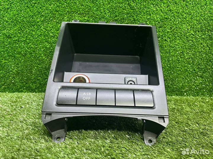 Ящик консоли volkswagen jetta 6 прикуриватель