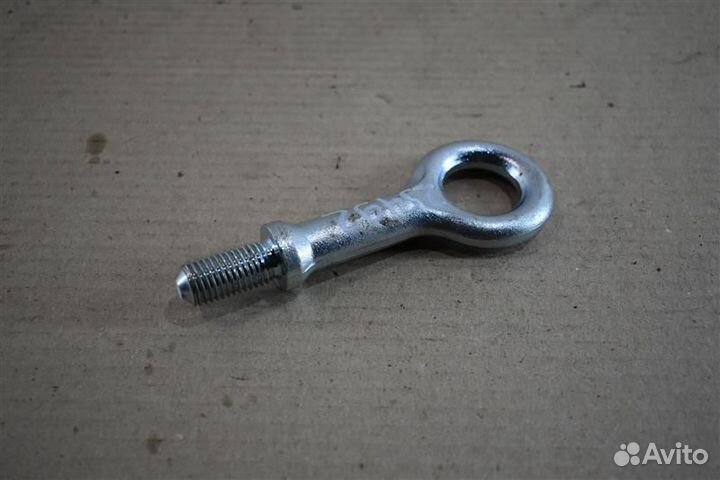Буксировочный крюк Volvo C30 1 поколение B4164S3