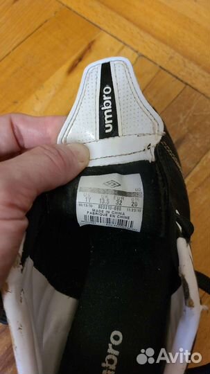 Продаю бутсы Umbro