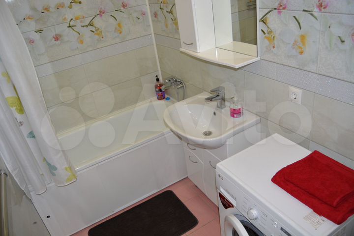 2-к. квартира, 75 м², 6/16 эт.