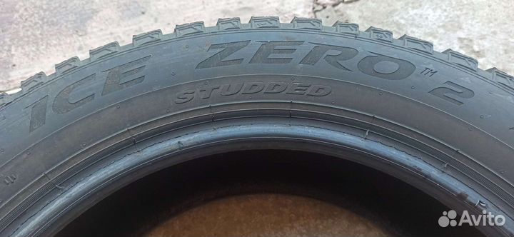 Pirelli Ice Zero 2 205/55 R16 94T