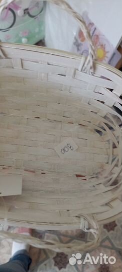 Корзина плетенная