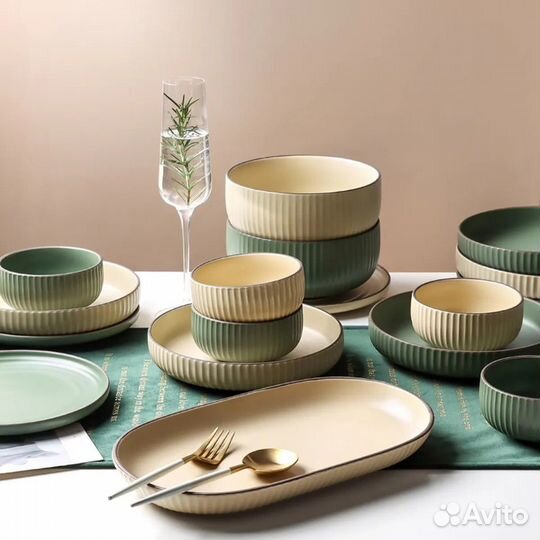Набор столовой посуды бежевый - 13шт