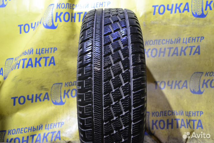 Pirelli Winter 210 Asimmetrico 225/60 R16