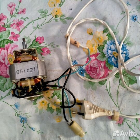 Электромотор кофемолки