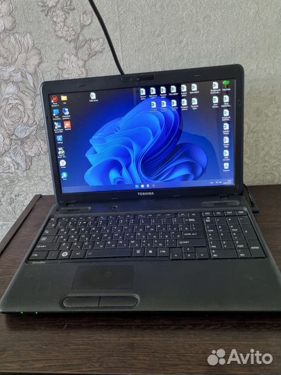 Ноутбук toshiba