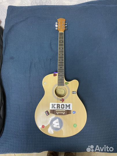 Акустическая гитара elitaro