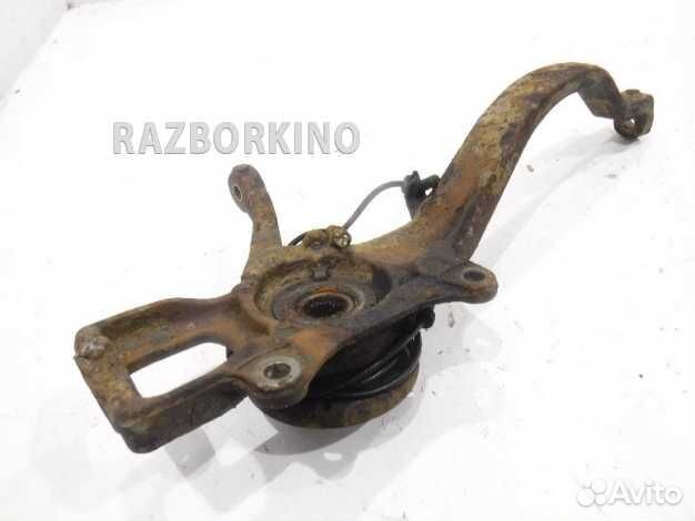 Кулак передний левый