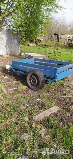 Прицеп на легковой автомобиль