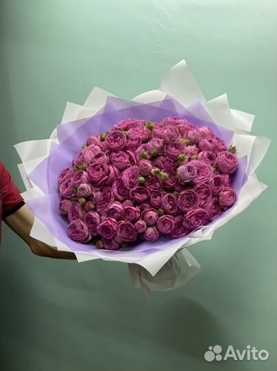 Букет кустовых роз