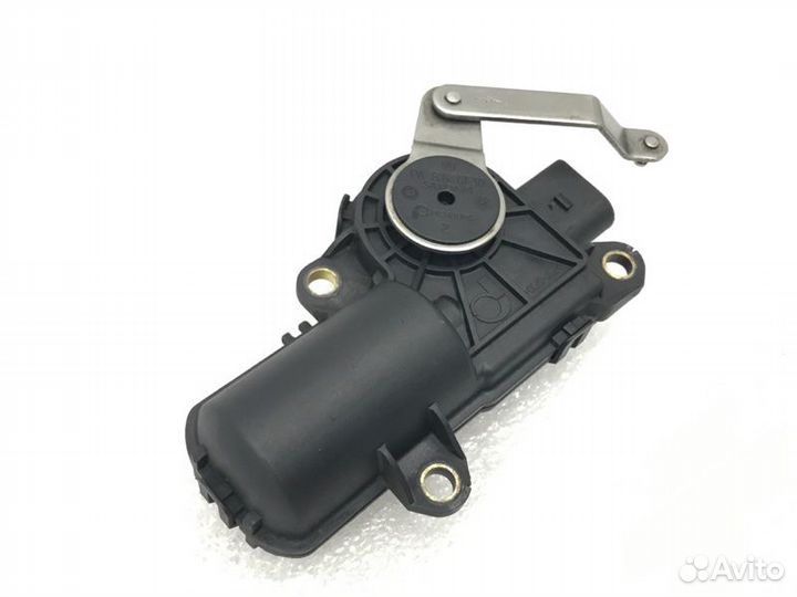 Сервопривод заслонок впускного коллектора Audi A8