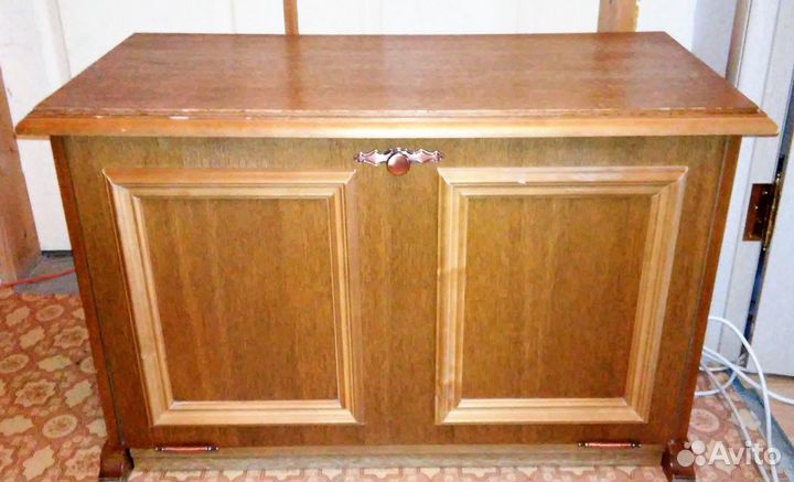 Очень вместительная обувница