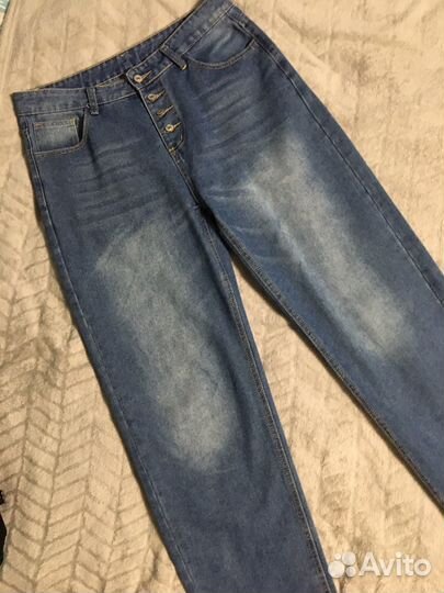 Джинсы широкие