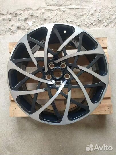 Кованные диски 22 радиус Land Rover