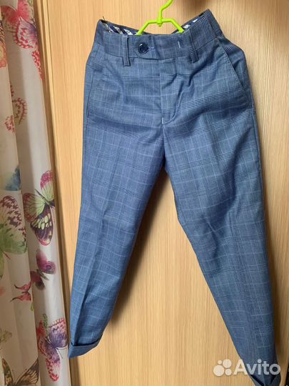 Костюм тройка для мальчика 122- 128