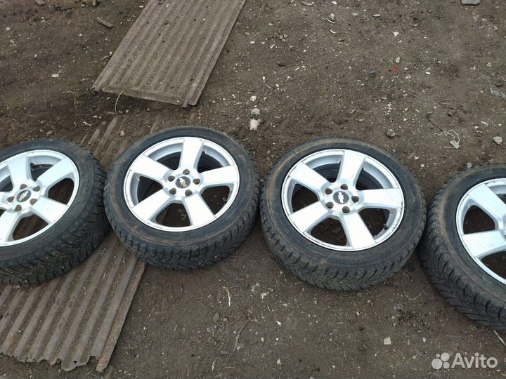 Продам колеса зимние от Шевроле Круз