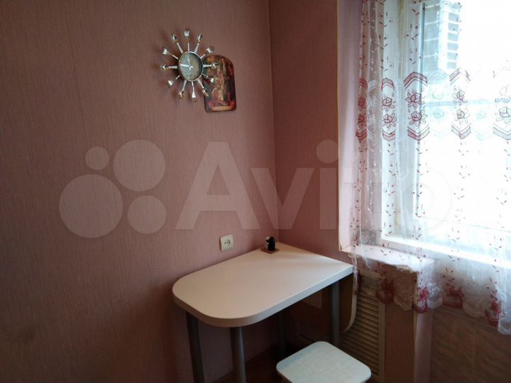 1-к. квартира, 30 м², 4/5 эт.