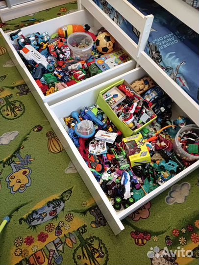 Детская кровать 2х ярусная