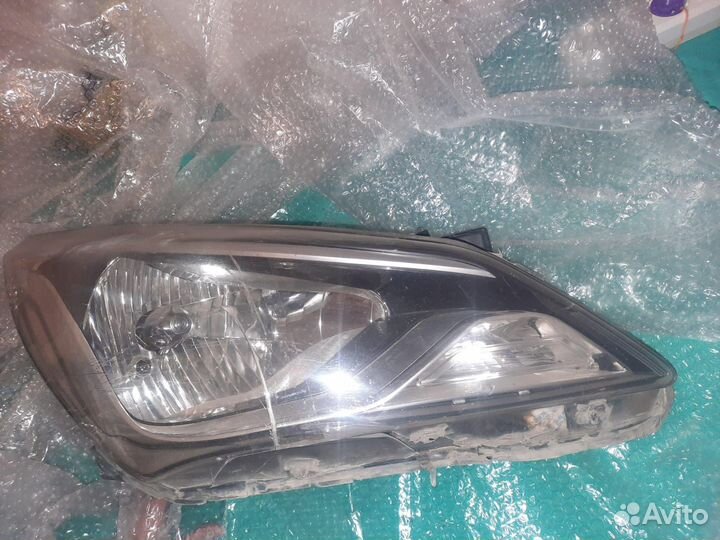 Фара передняя правая на hyundai solaris 2