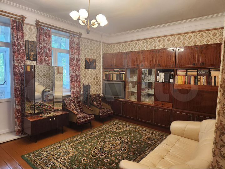 3-к. квартира, 70,4 м², 2/2 эт.