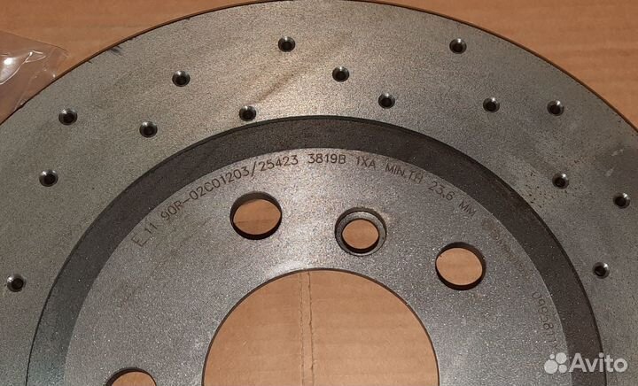 Комплект (2шт.) Передних тормозных дисков BMW e83